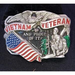 Vietnam Veteran belt buckle  "Vietnam Veteran and Proud Of It" 1988 Pewter VTG
